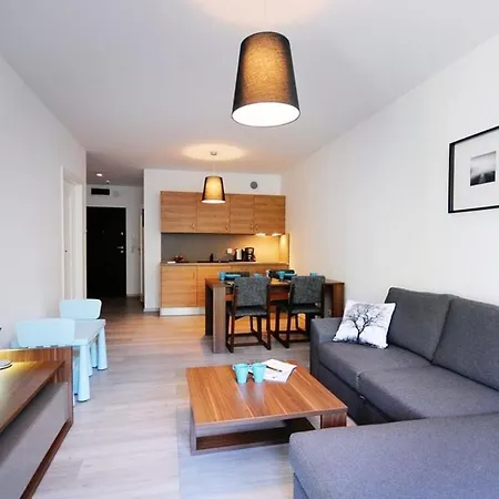 Apartamenty Balticon Polanki - Sauna, Fitness Inclusive - Basen Latem, Pool Im Sommer Kolobrzeg