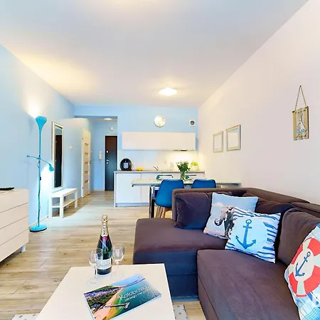 Apartamenty Balticon Polanki - Sauna, Fitness Inclusive - Basen Latem, Pool Im Sommer Kolobrzeg