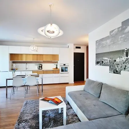 Apartamenty Balticon Polanki - Sauna, Fitness Inclusive - Basen Latem, Pool Im Sommer *