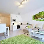 Balticon Polanki - Sauna, Fitness Inclusive - Basen Latem, Pool Im Sommer Kołobrzeg