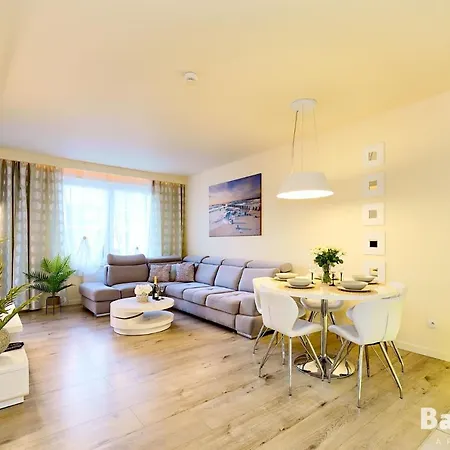 Balticon Polanki - Sauna, Fitness Inclusive - Basen Latem, Pool Im Sommer Apartamento