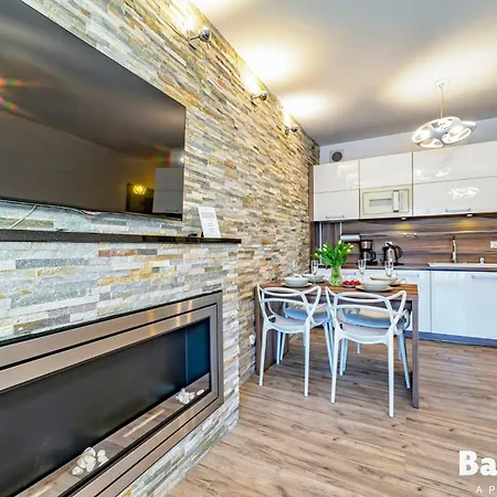 Apartment Apartamenty Balticon Polanki - Sauna, Fitness Inclusive - Basen Latem, Pool Im Sommer