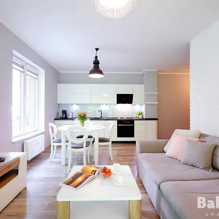 Balticon Polanki - Sauna, Fitness Inclusive - Basen Latem, Pool Im Sommer *