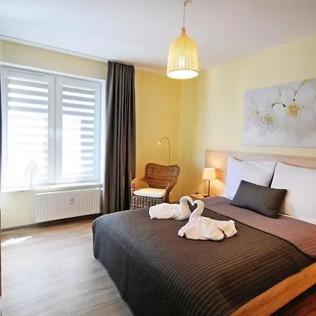 Balticon Polanki - Sauna, Fitness Inclusive - Basen Latem, Pool Im Sommer Apartamento Kołobrzeg
