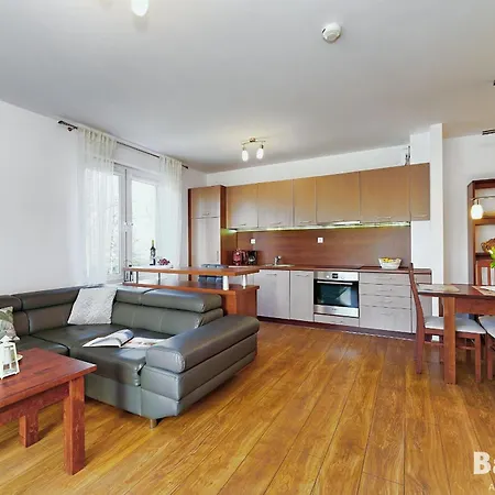 Apartamenty Balticon Polanki - Sauna, Fitness Inclusive - Basen Latem, Pool Im Sommer