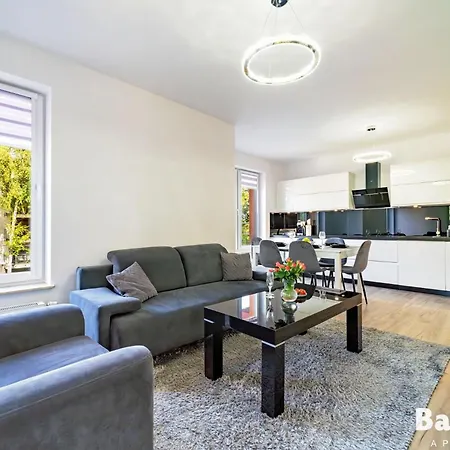 Apartment Apartamenty Balticon Polanki - Sauna, Fitness Inclusive - Basen Latem, Pool Im Sommer